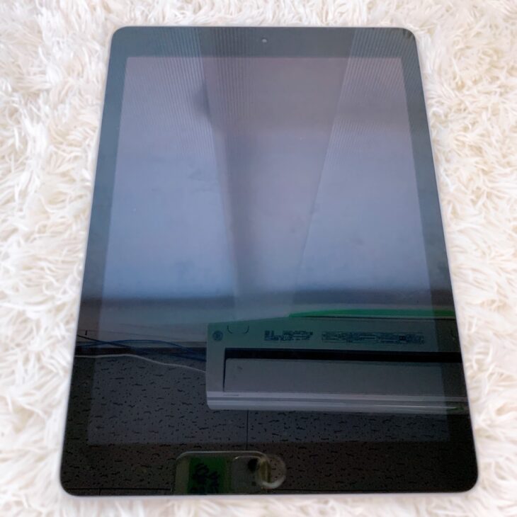iPad 第6世代 A1893 Wi-Fiモデル 128GB スペースグレイ 出張買取