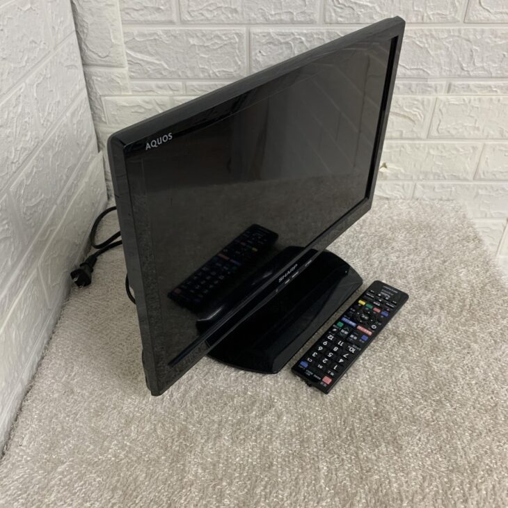 東京都千代田区九段北にて出張査定】シャープ 19インチ 液晶カラー