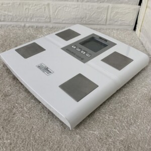 タニタ 体組成計 BC-705N 2022年製