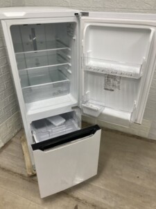 Hisense(ハイセンス)150L 2ドア冷蔵庫 HR-D15C 2018年製