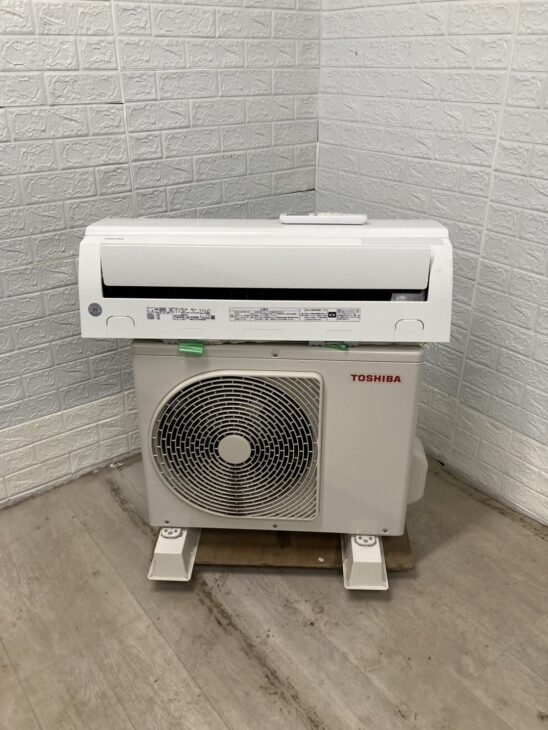 TOSHIBA！2020年！6畳用！愛知県名古屋市周辺取り付け承ります TOSHIBA / 新品未使用/ 6畳用エアコン /2025年モデル / 高さ25cm