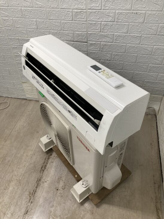 愛知県小牧市へ出張買取 TOSHIBA(東芝) エアコン 2020年製 RAS-2210TM