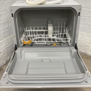 Panasonic(パナソニック)食器洗い乾燥機 NP-TCR4-W 2021年製