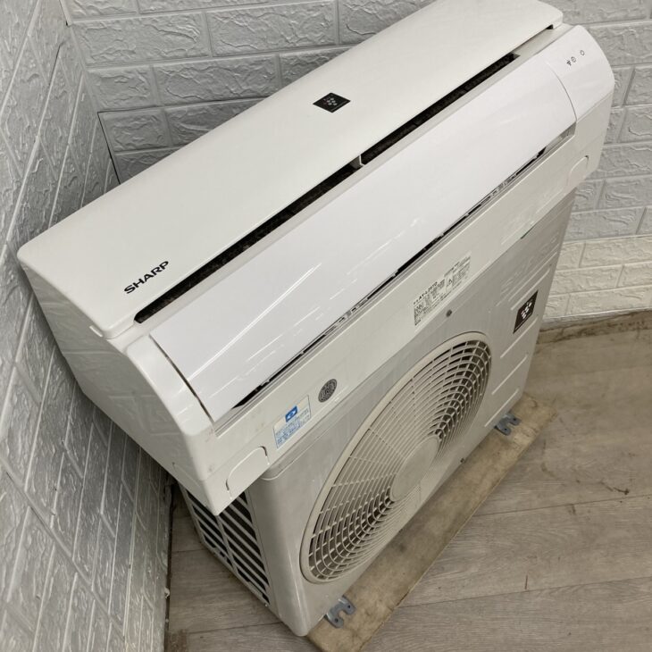 SHARP AY-L22N-W 中古エアコン 2020年製 君津市坂田に出張【高価買取】シャープ エアコン AY-L25TD 2020