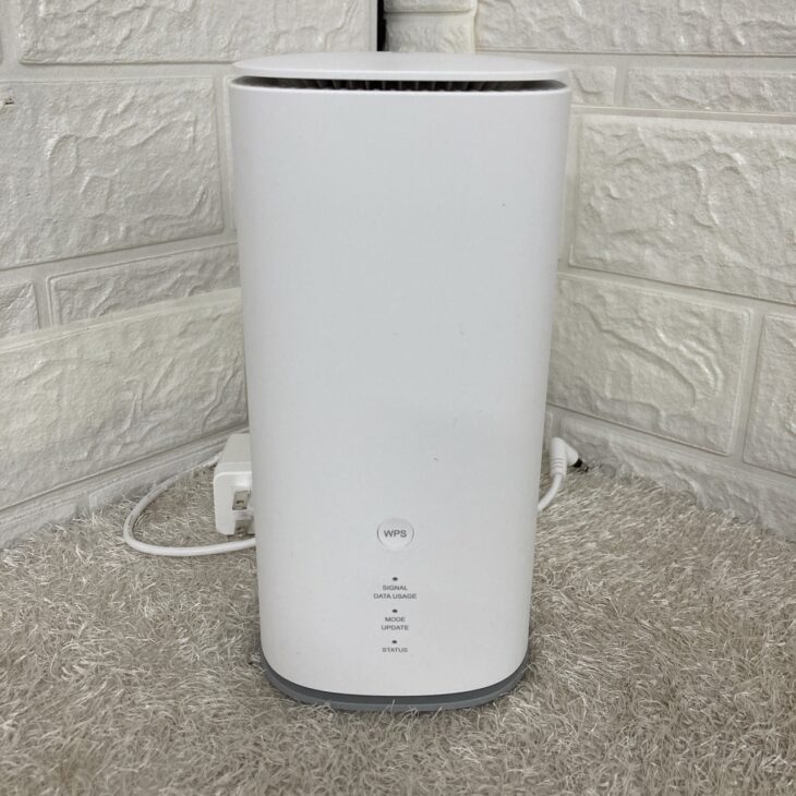 ZTEコーポレーション ホームルーター ZTR02 Speed Wi-Fi HOME 5G L13
