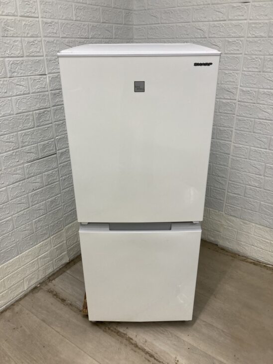 SHARP（シャープ）152L 2ドア冷蔵庫 SJ-15E8-KW 2020年製