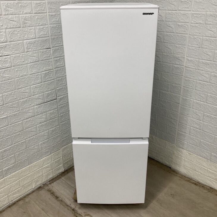 SHARP（シャープ）179L 2ドア冷蔵庫 SJ-D18J-W 2023年製