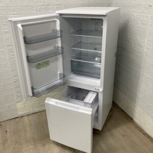SHARP(シャープ)179L 2ドア冷蔵庫 SJ-D18J-W 2023年製