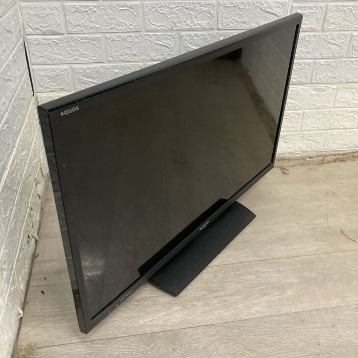 愛知県西尾市中畑町にて出張査定】SHARP AQUOS 32型 液晶テレビ