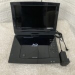 レボリューション ポータブルブルーレイディスクプレーヤー ZM-BD1000