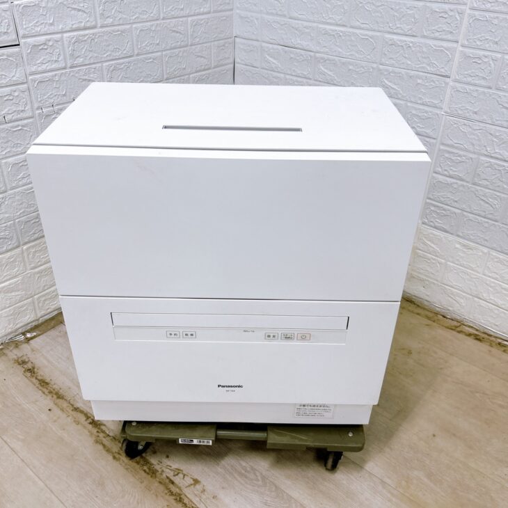 Panasonic（パナソニック）食器洗い乾燥機 NP-TA4-W 2021年製