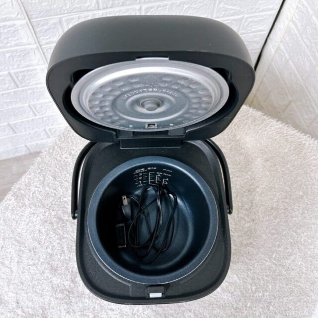 タイガー 炊飯器 JBS-B055（KL)2023年製を三重県津市牧町にて