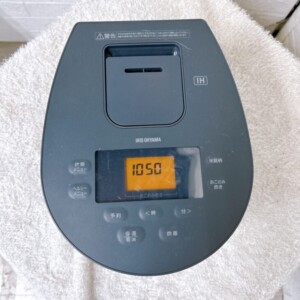 IRIS OHYAMA(アイリスオーヤマ)IHジャー炊飯器 RC-IL30-HA 2023年製