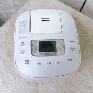 IRIS OHYAMA(アイリスオーヤマ)ジャー炊飯器 RC-MEA30-W 2023年製