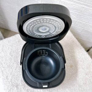 SHARP(シャープ)ジャー炊飯器 KS-CF05B-B 2022年製