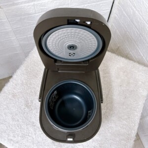 IRIS OHYAMA(アイリスオーヤマ)IHジャー炊飯器 KRC-IK30-T 2022年製