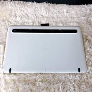 WACOM(ワコム)13.3型液晶ペンタブレット DTC133W0D ホワイト