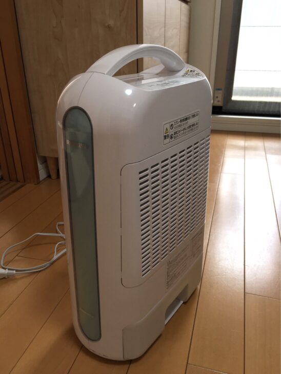 愛知県小牧市 IRIS OHYAMA 衣類乾燥除湿機 IJD-H20-A 2022年製