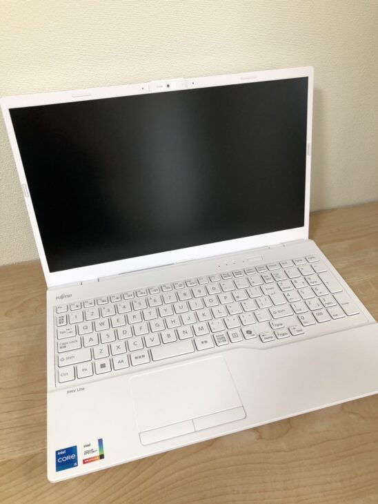 FUJITSU（富士通）15.6型ノートパソコン FMV Lite WA1/J2 2024年製 Windows 11 Core i5 GPU搭載 メモリ16GB SSD512GB