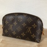 LOUIS VUITTON（ルイヴィトン）ポシェットコスメティック ポーチ モノグラム M47515
