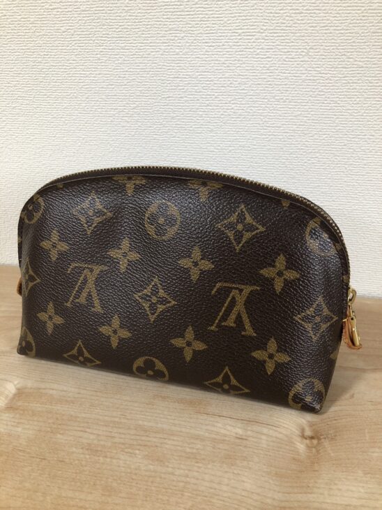 LOUIS VUITTON（ルイヴィトン）ポシェットコスメティック ポーチ モノグラム M47515