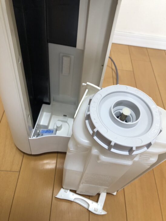 シャープ　加湿空気清浄機　KC-G40-W 2019 シャープ KC-G40 価格比較 - 価格.com