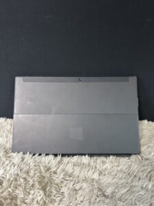 SURFACE RT 背面