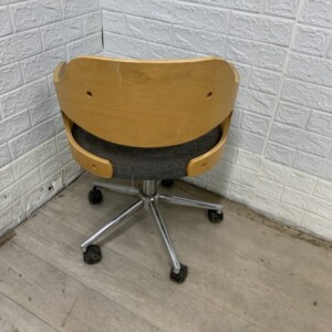 オフィスチェア 背面