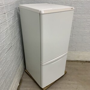 Panasonic(パナソニック) 138L 2ドア冷蔵庫 NR-B14HW-W 2022年製