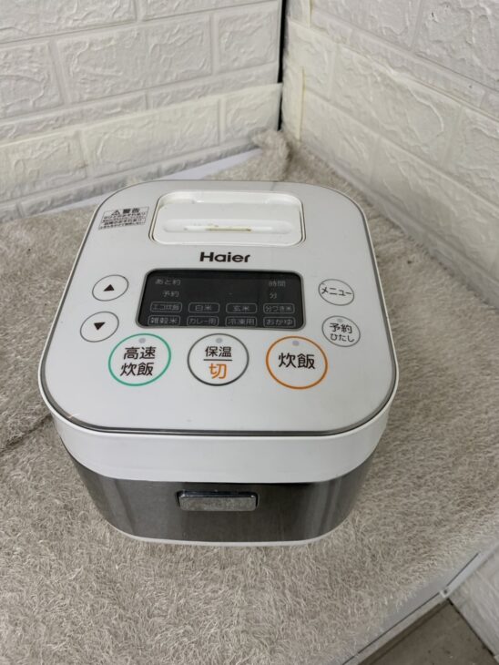 Haier（ハイアール）マイコンジャー炊飯器 JJ-M31D 2021年製