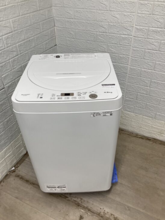 SHARP（シャープ）4.5キロ 全自動洗濯機 ES-GE4F-C 2022年製