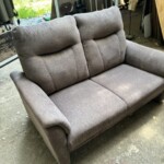 布張りソファ 斜め