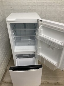 Hisense(ハイセンス)130L 2ドア冷蔵庫 HR-D1302 2020年製