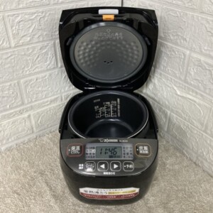 ZOJIRUSHI(象印)マイコン炊飯ジャー NL-BD05 2023年製