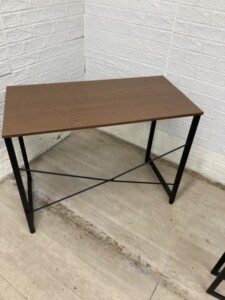 パソコンデスク 背面