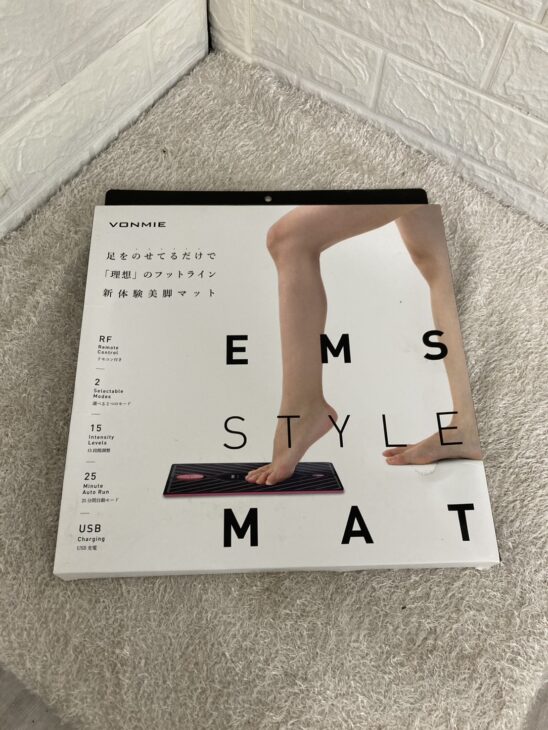 VONMIE（ボミー）EMSスタイルマット 美脚マット