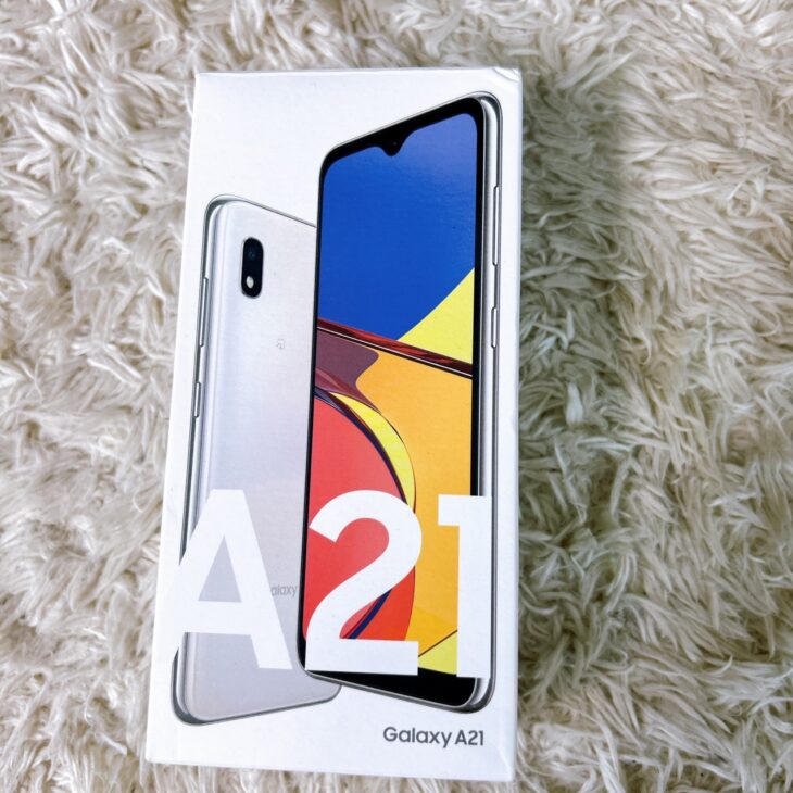 スマホ SCV49 箱
