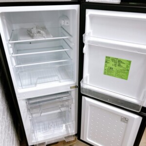 冷蔵庫 IRSD-14A-B 中身