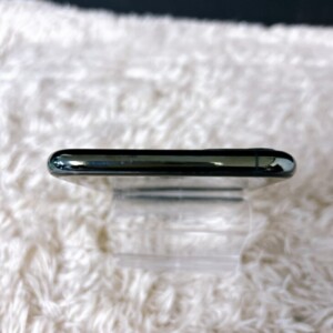 iPhone 11 pro max 上部