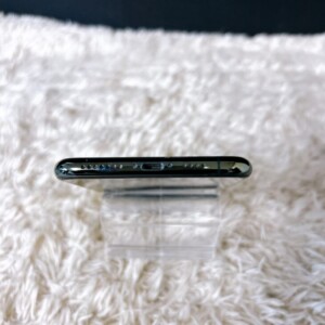 iPhone 11 pro max 上部2