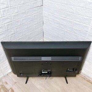 テレビ 2T-C42BE1 背面