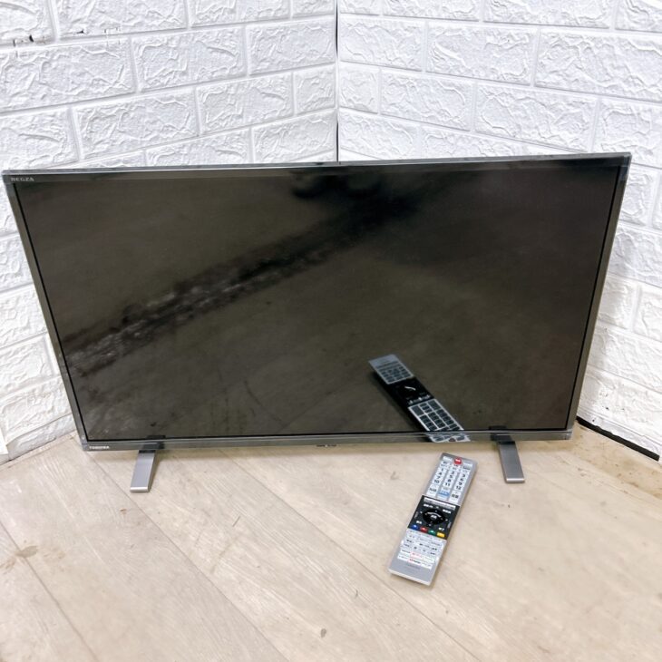 テレビ　32V34　正面