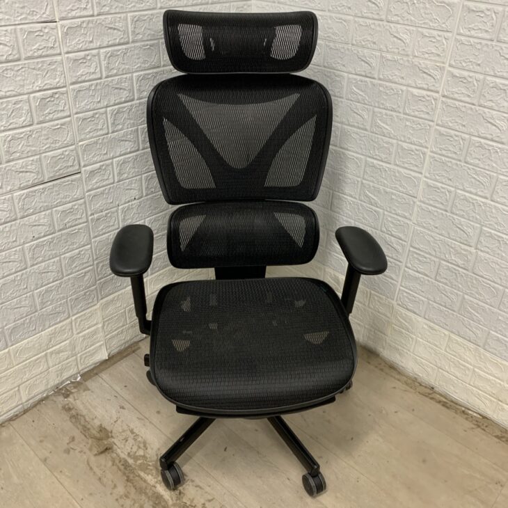チェア　COFO Chair Pro　正面　買取
