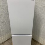 冷凍冷蔵庫 YRZ-F15LW 正面