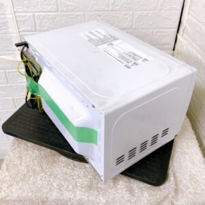 電子レンジ YRM-HF171(W) ななめ