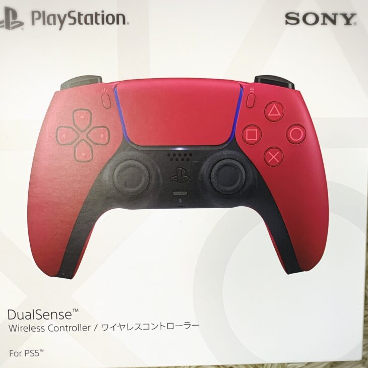 DualSense ワイヤレスコントローラー ヴォルカニック レッド(CFI-ZCT1J07)　正面