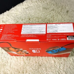 Nintendo Switch 上部