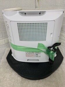 SHARP 加湿セラミックファンヒーター HX-H120-W