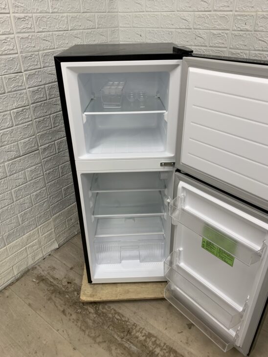 コンフィー 2024年製 90L 冷蔵庫 美品【全国発送対応】 CE053112 北海道札幌市中央区】コンフィー 冷蔵庫 2025年製 RCT128BL1JP(E