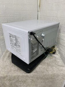 電子レンジ KS-MW22F18-WH 背面